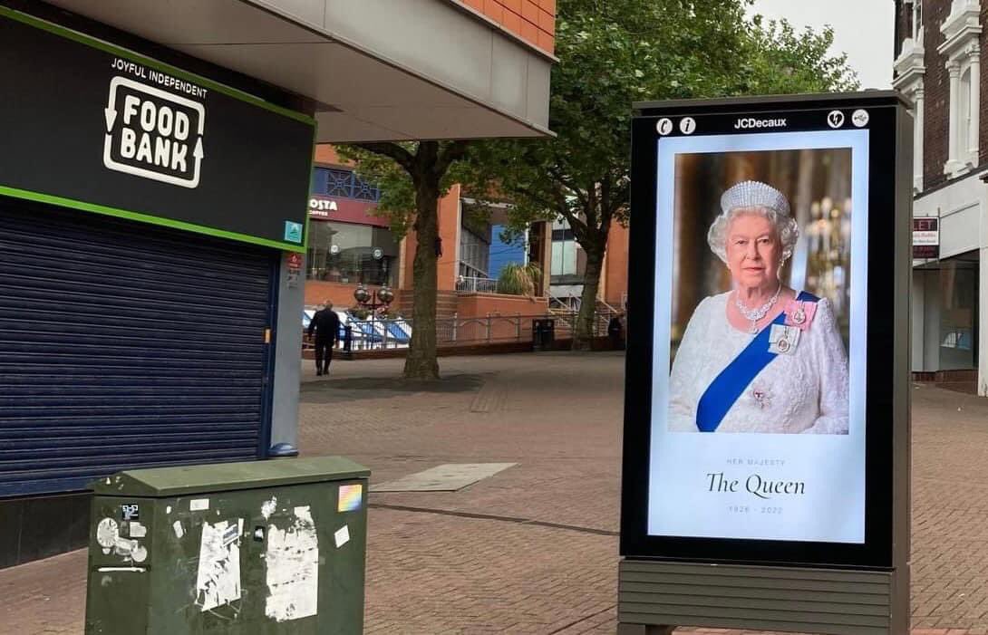 lucy1967's tweet photo. @MrBenSellers Britain in one photo https://t.co/yBp6kDOL7c