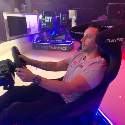 racingonline.net tweet media