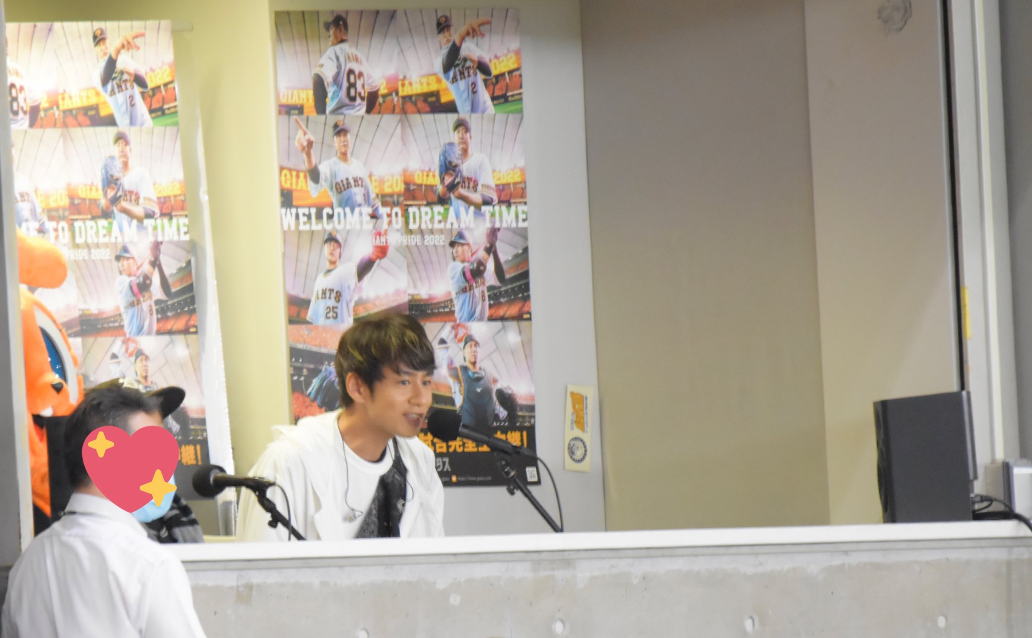 FcSvPyeacAczsZh?format=jpg&name=large