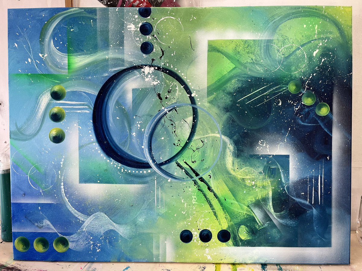 💚From blank canvas to a beautiful finished piece!

What do you think? 💙

#royal #blue #artistsontwitter #QueenElizabeth