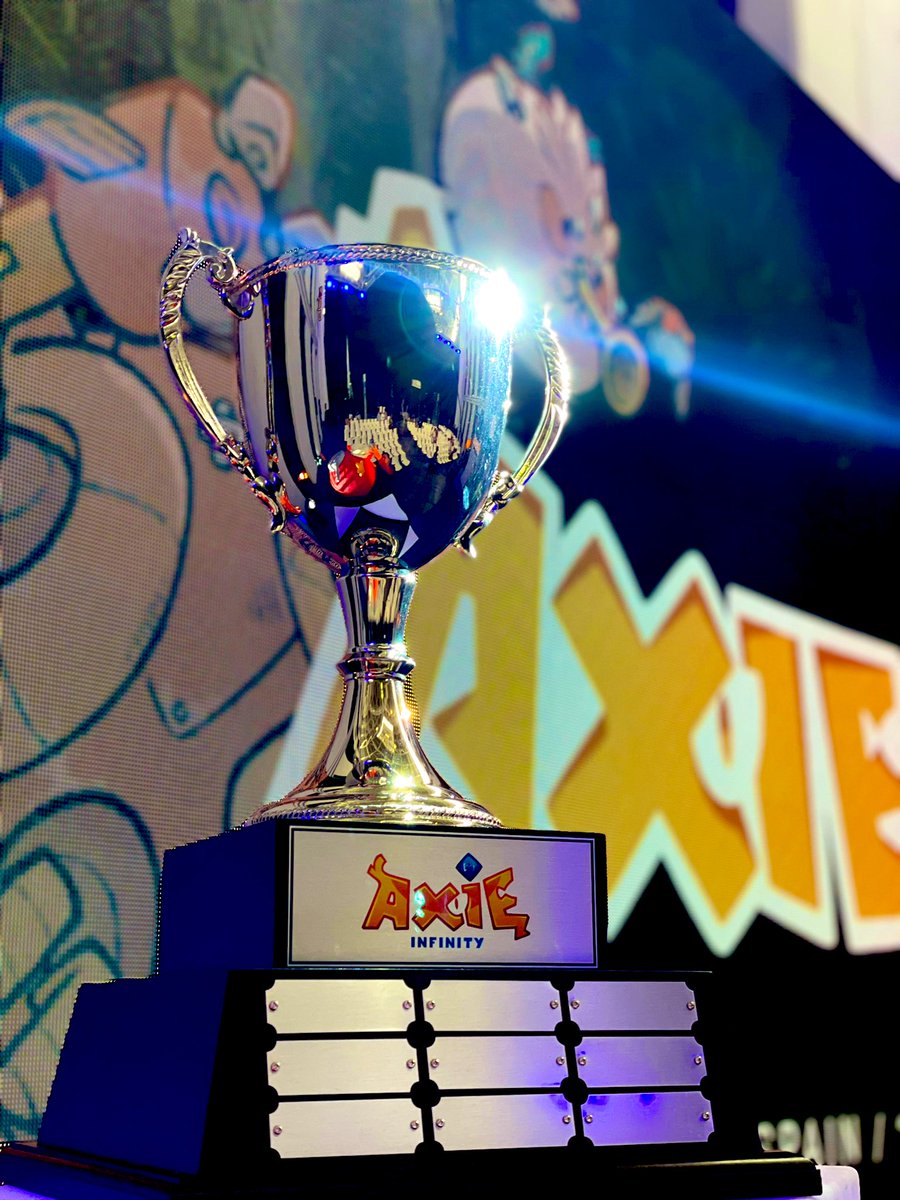 Someone will be lifting this TODAY. 

The excitement is HUUUUGEEE #AxieCon <a href="/AxieInfinity/">Axie Infinity</a>