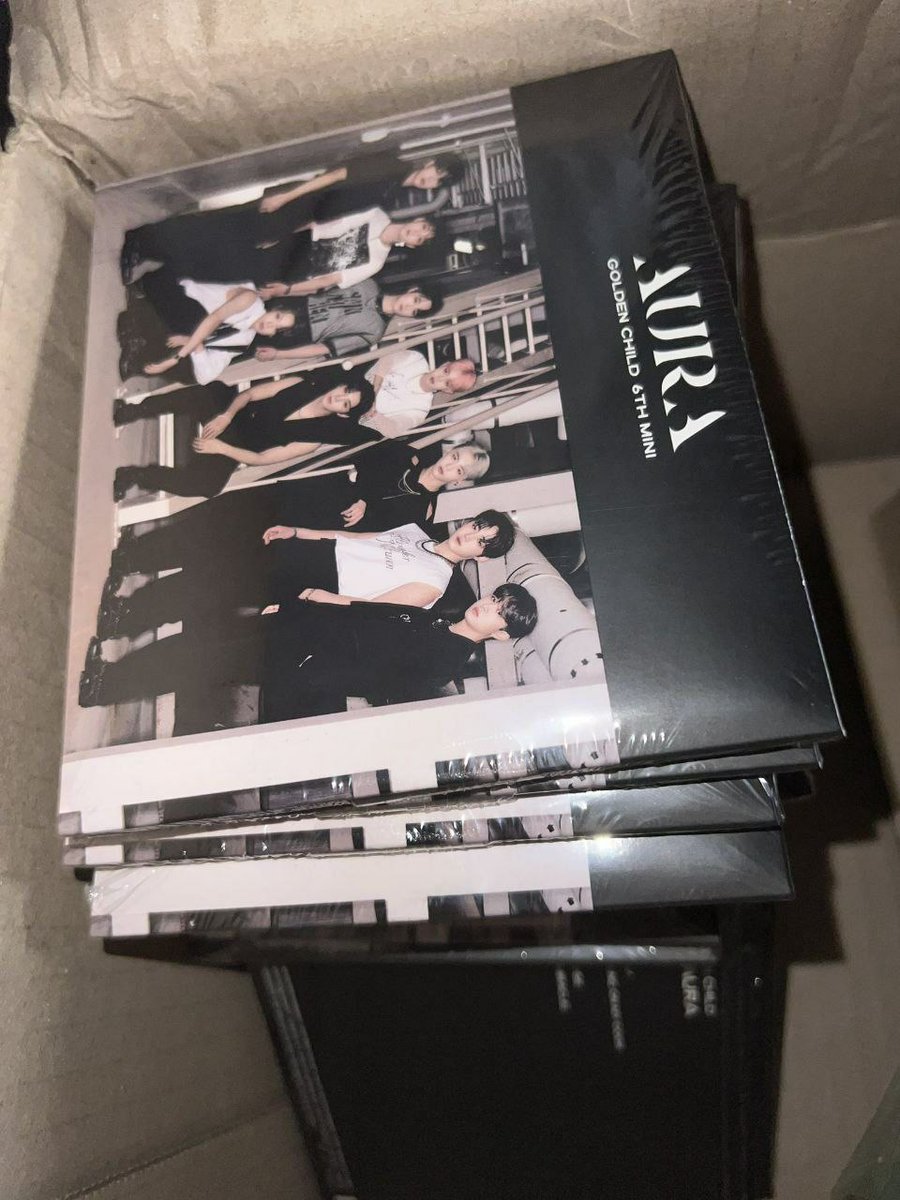 neoverseph's tweet photo. ✨RANDOM SEALED SALE🎉

💸Php 100 each 

- dop: payo/ sept 13 
- eta: october eta
- mod: sco
- mop: gcash 
( strictly random po )
Possible groups: golden child, nct , enha, txt, aespa, ive, svt, got7, tnx, btob, youngjae

(photos fore reference only)

mine or dm https://t.co/IvQdKT0qiv