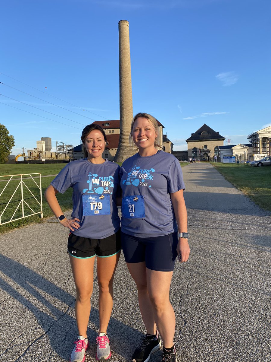 kelleydsmith's tweet photo. Families and friends at Louisville Pure Tap 5K. Perfect morning! ☀️ #PureTap5K https://t.co/ndzO3jg3Go