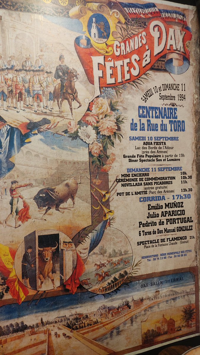 vcollantesm's tweet photo. Sentirse como en casa en Dax gracias a un lugar especial llamado La Tapia. Productos 100% españoles y taurino hasta la médula @CrisCubillas5 @asantiagoloro #JuanDiego #equipoToros https://t.co/8EiJ3D8c0W