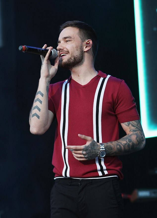 Liam Payne Italia 2 tweet media