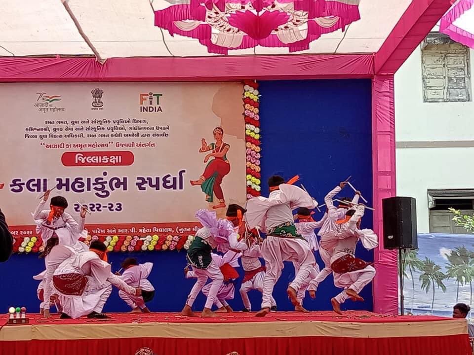 DirectorNilesh's tweet photo. Great initiative by the students of #Khajuri #PrimarySchool (#GujcostScienceClub) in the #cultural competition of #KalaMahaKumbh today!
@narottamsahoo @InfoGujcost @IndiaDST @dstGujarat @pkumarias @vnehra @InfoGujcost @ddoamreli @MinOfCultureGoI @narendramodi @CulturalTaiwan https://t.co/GjNwcoLP4k