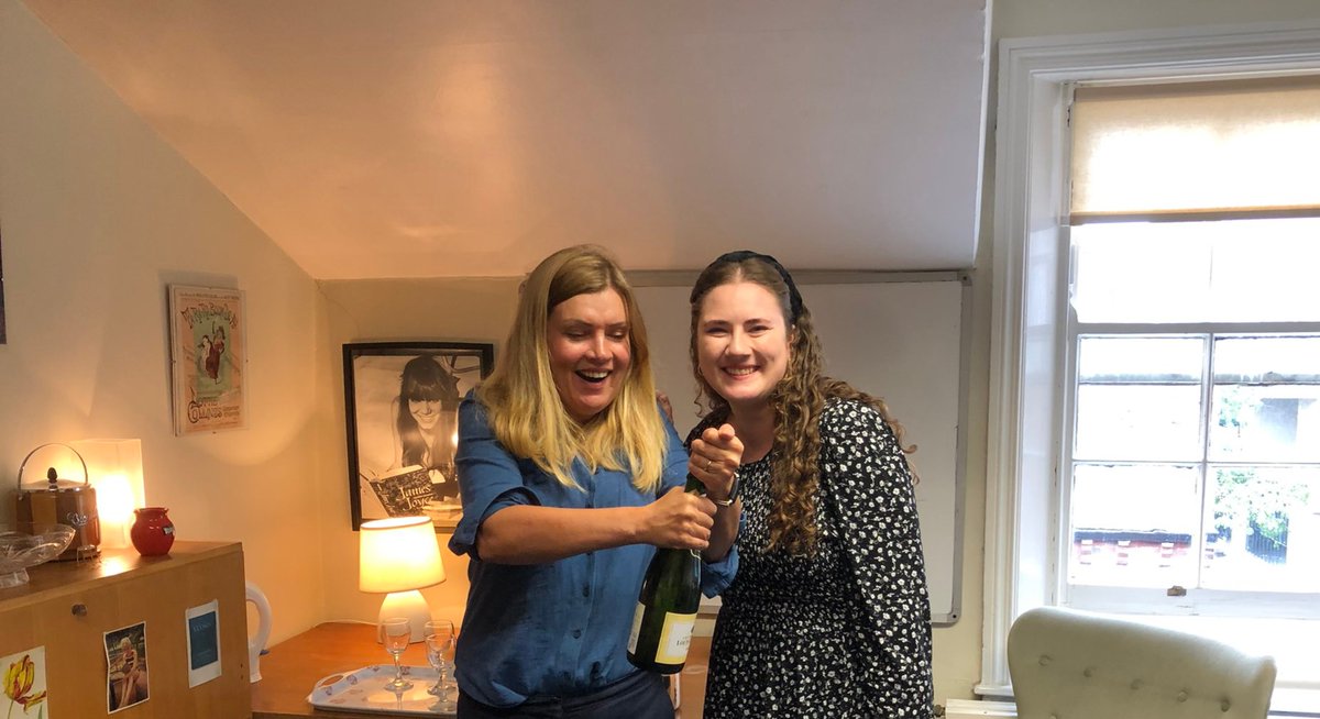 mschwabgraham's tweet image. I passed my PhD viva on Thursday -  thanks so much to my examiners for a stimulating discussion, and to my supervisor for bringing the champagne to celebrate afterwards! 🍾