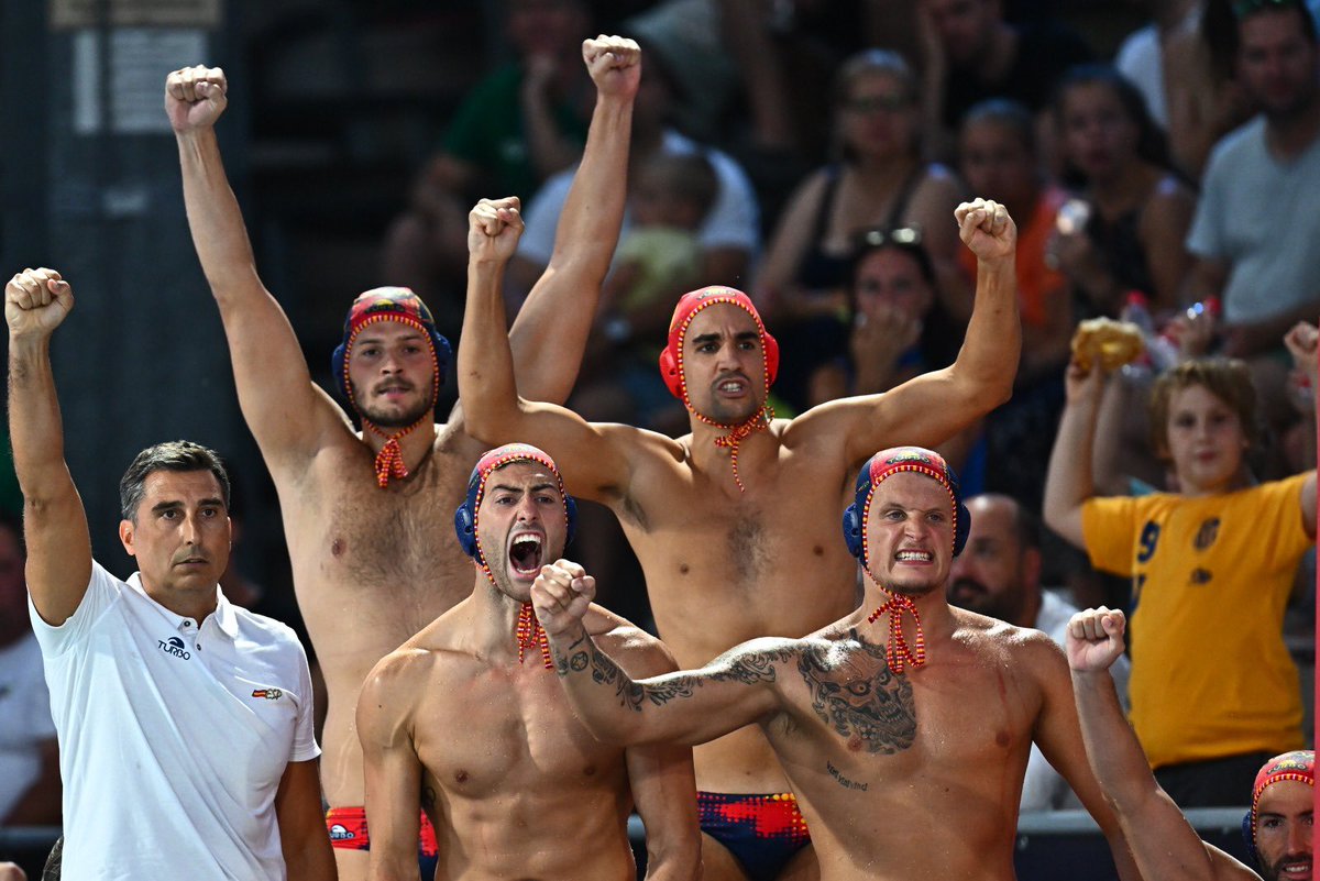 dlopezalcover's tweet photo. La @SpainWP es medalla de bronce en el europeo de Split!!
Enormes!!💪🏻🇪🇦
#wpsplit2022 #VamosEspaña https://t.co/u0iSPJiPi1