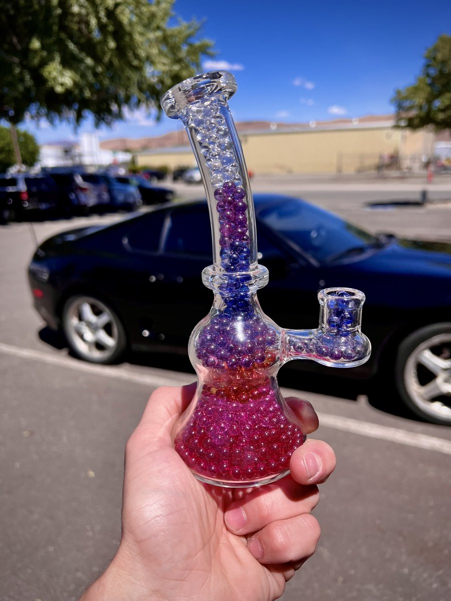 RubyPearlCo's tweet photo. How many terp pearls you think fit inside? #rubypearlco https://t.co/w78dyIS1u1