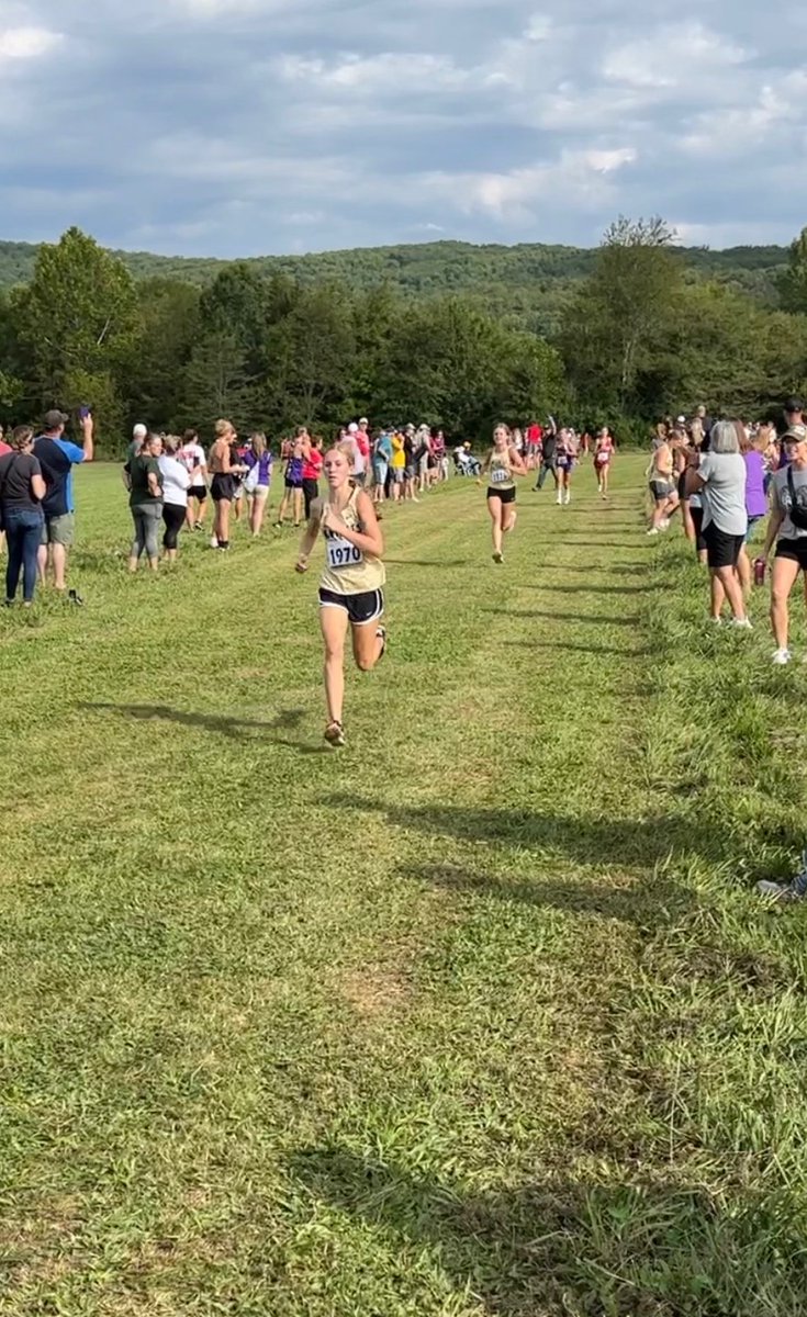 Farmington MS XC tweet media