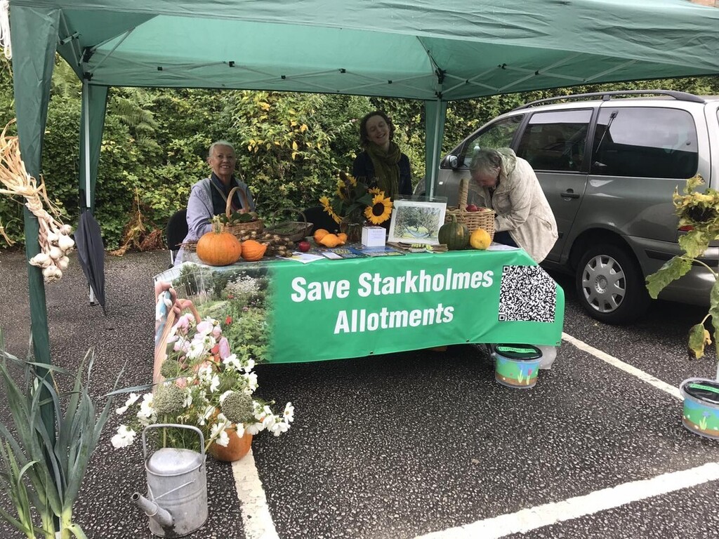 So pleased to see @starkholmes_allotments  represented at the show today. Don’t forget they will be having a fund raising barn dance on October 8th. Head over to their page to find out how to get tickets.  #matlockshow2022 #matlockshow #matlocktowncounci… instagr.am/p/CiVTsrao4rb/