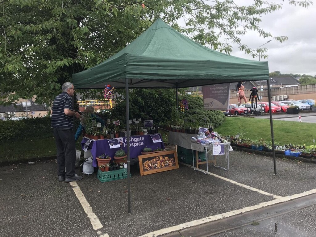 Thank you to the folk supporting <a href="/ashgate_hospice/">Ashgate Hospice</a> with their sales of lovely plants in the Imperial Rooms car park.  #matlockshow2022 #matlockshow #matlocktowncouncil #wellfieldallotments instagr.am/p/CiVU5FxI_BJ/