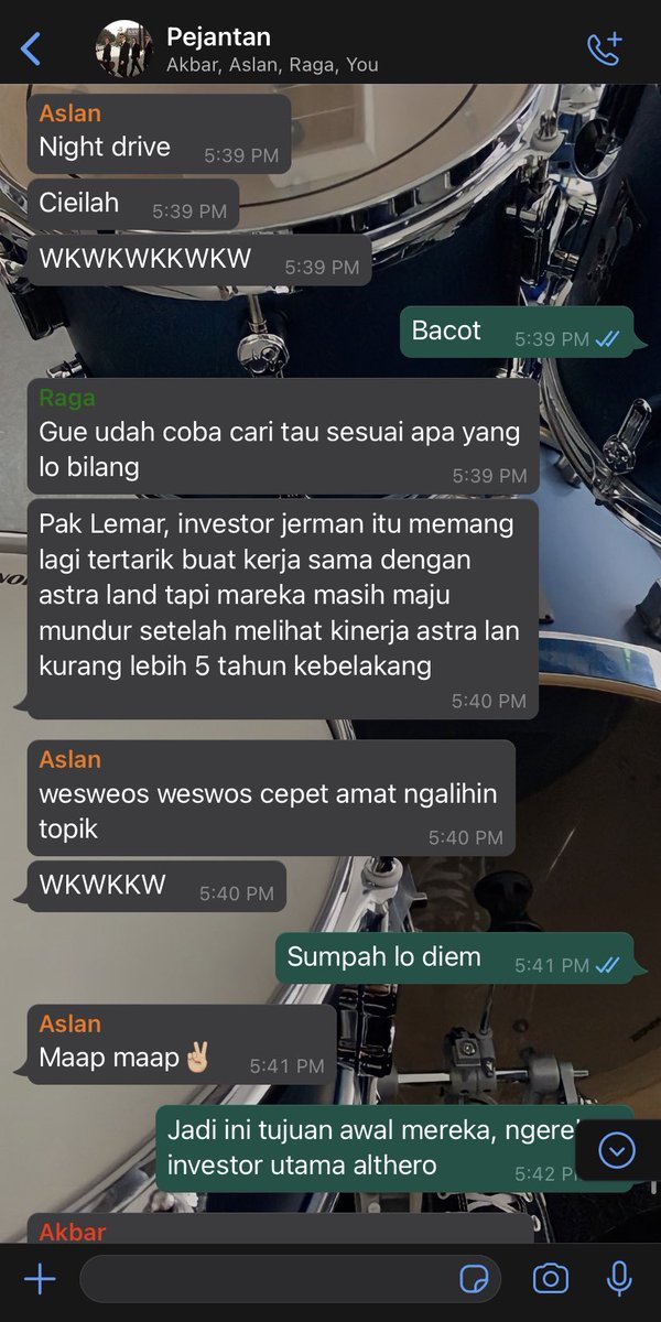 aeri_aaa's tweet photo. part 400 ada yang ketinggalan😭 https://t.co/iux3Z2AtPG