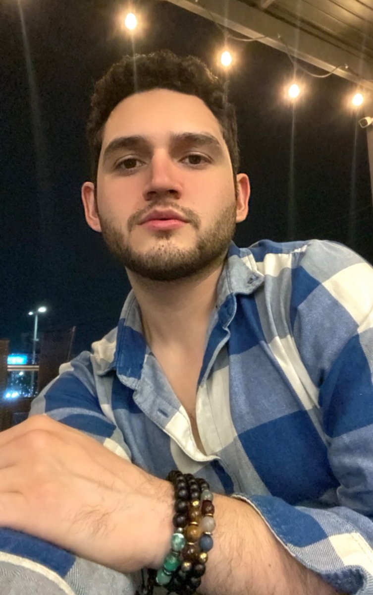 quantummguy's tweet photo. quiero un novio para tomarnos fotos 🥹 https://t.co/nt1QHmrwJ6