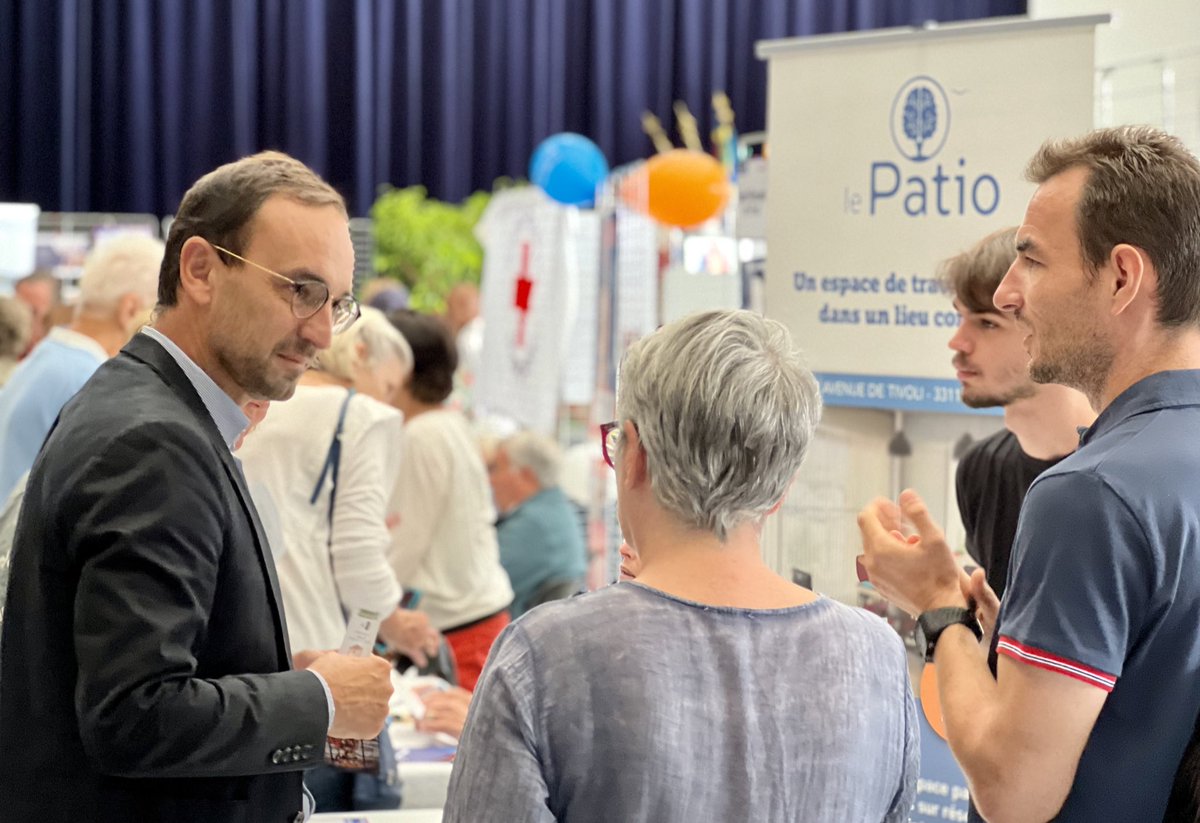 Une belle matinée au forum des associations du #Bouscat.

Les bouscataises et bouscatais étaient au rendez-vous, à la rencontre des associations qui font la vitalité sportive, culturelle et solidaire de la ville.

Merci à tous les bénévoles pour leur engagement !