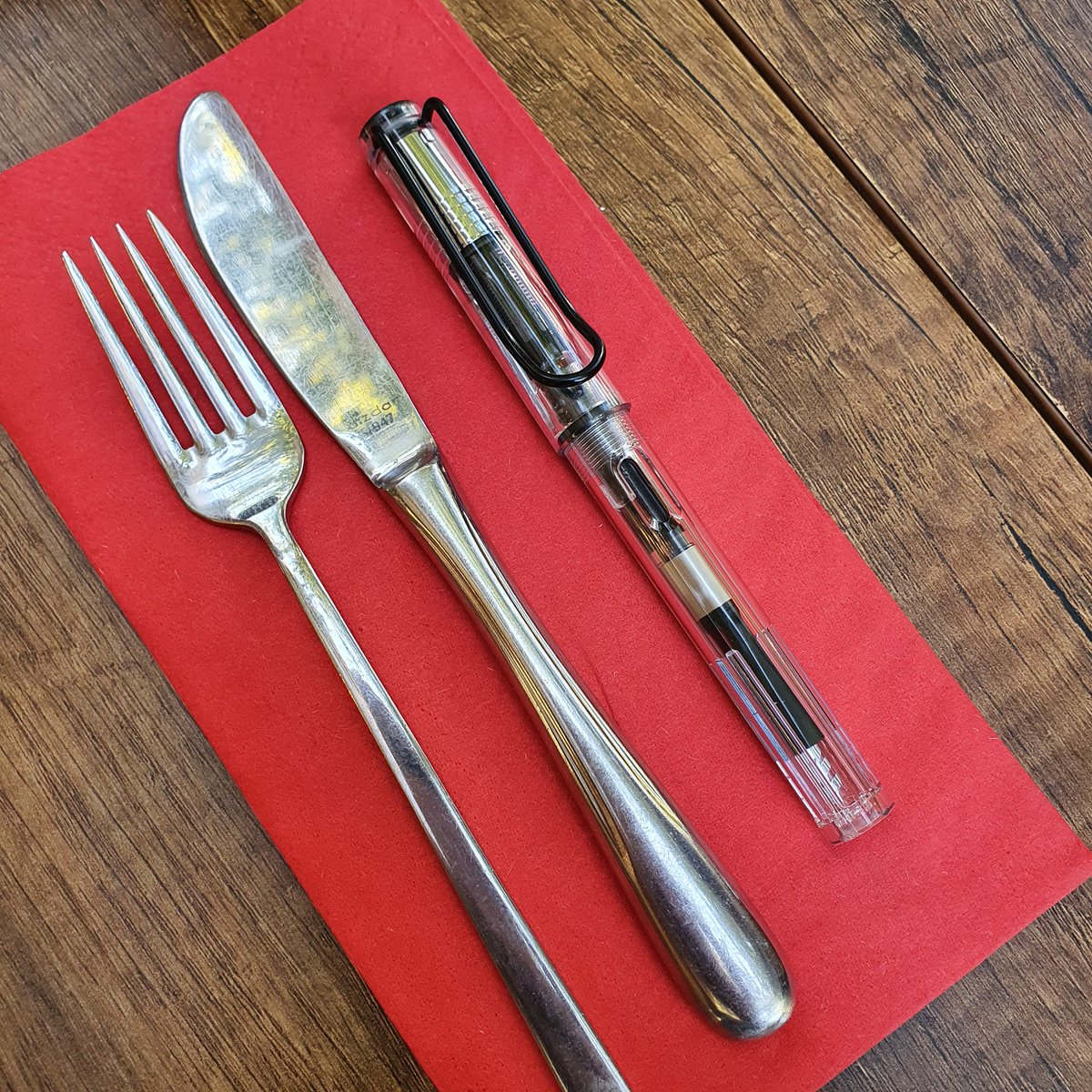 FPibr's tweet photo. Lamy Vista Black https://t.co/6DBWx3v23X