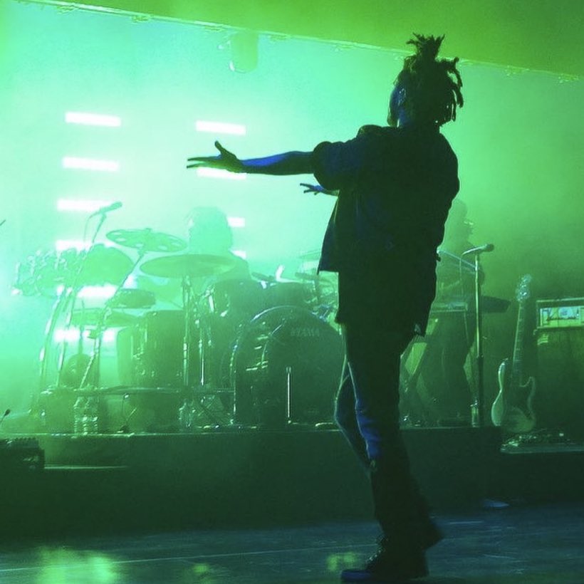 The Weeknd Access on Twitter "'Kiss Land' is now trending."