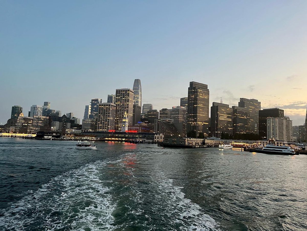 edygportal's tweet photo. Finally back to @AIPPI_ORG World Congress after 2 years of virtual meetings! Great start with a delicious dinner on a boat with my colleagues! #intellectualproperty #aippi2022 #eproint #ipmadesimple #aippiworldcongress #sanfrancisco https://t.co/mOunK9MXWs