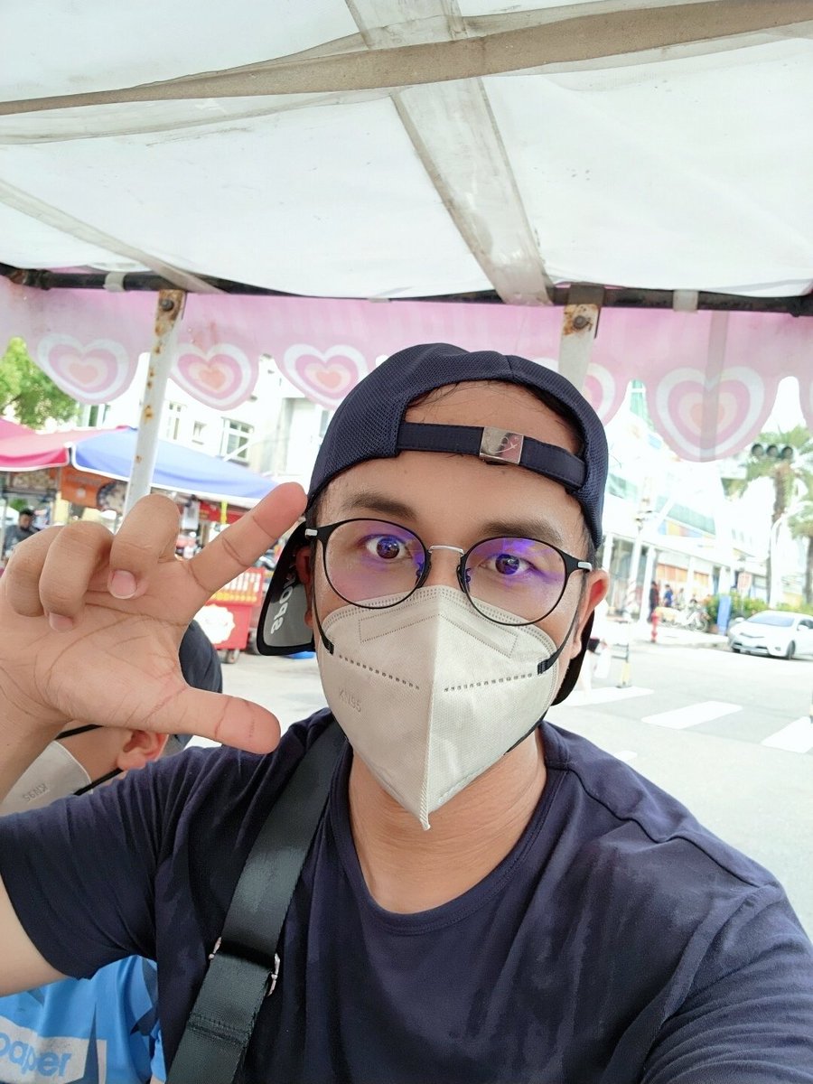 TyrosNote's tweet image. 將近16以上了～高雄變化驚奇，每逛一條路一條街
彷彿已找不到少年時的記憶，還讓我迷路
這三天兩夜的高雄，很棒很讚驚奇好玩