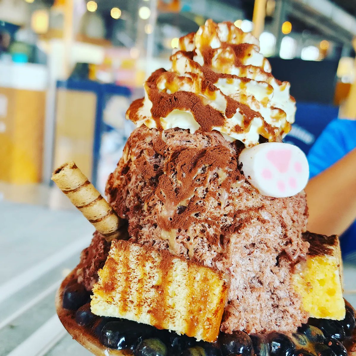 TyrosNote's tweet image. 將近16以上了～高雄變化驚奇，每逛一條路一條街
彷彿已找不到少年時的記憶，還讓我迷路
這三天兩夜的高雄，很棒很讚驚奇好玩