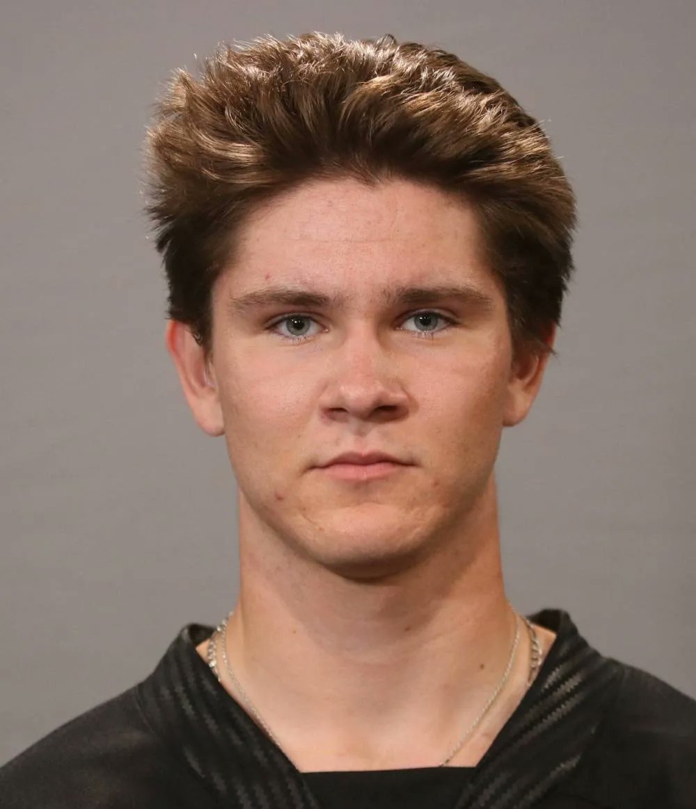 thebrandonsun's tweet photo. When Nick Jones was confronted with significant adversity a year ago, he responded in the only way that made sense to him. https://t.co/5px3CFIzdQ #bdnmb https://t.co/nEo35Tc3PZ