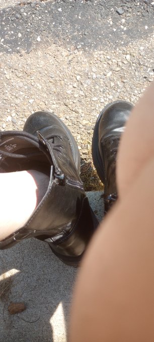 It's a really nice day out! Have a wonderful day y'all https://t.co/GGhVPyxWEP<a href="/tag/pup"class="tags"><span>#pup</span></a><a href="/tag/humanpup"class="tags"><span>#humanpup</span></a><a href="/tag/pupplay"class="tags"><span>#pupplay</span></a>