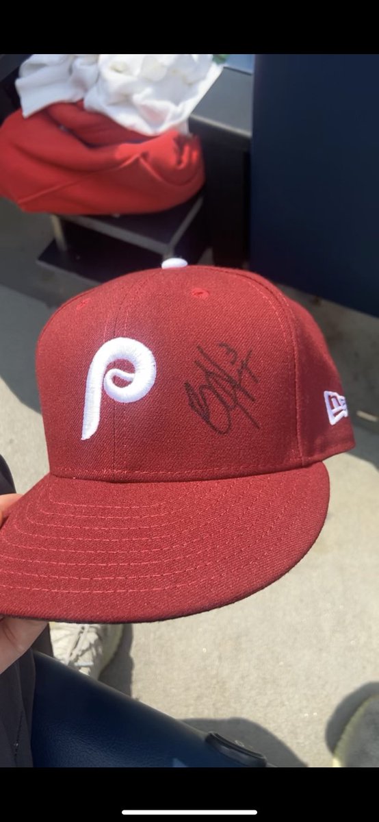 grupoqsss277's tweet photo. @sgilsantiago Somos Phillies #calicho # chen # Camargo # sosa # Harper https://t.co/pvPs4omhev