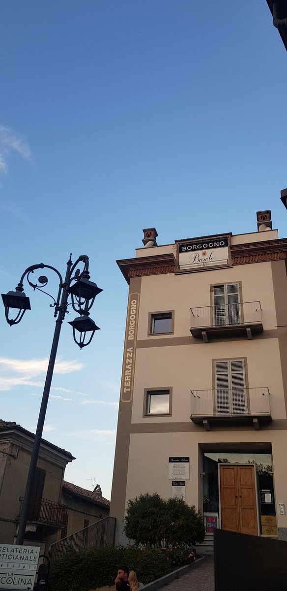 stefano00121's tweet photo. Buona serata Amici da #Barolo #Langhe #Piemonte ππ€π·π·
π· #ste72 #oggi https://t.co/NPifIFiDhS