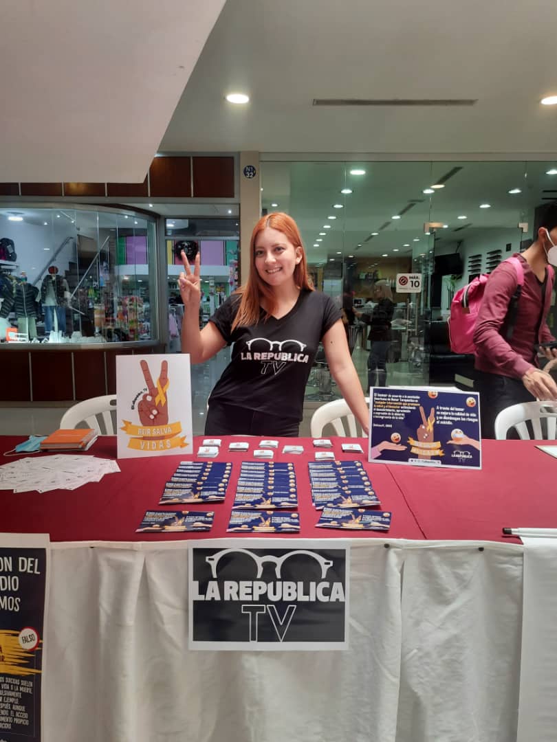 LaRepublica_tv's tweet photo. En el marco de la conmemoración por el Día Mundial de la prevención del suicidio, nuestra coordinadora regional de Mérida @KtBarrera_ve está presente en la Feria Cultural por la Vida @viveaquiestamos
#HumorConProposito https://t.co/HfGa0S0OAq