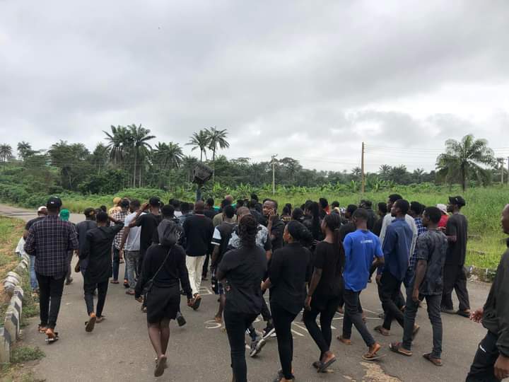 FuoyesugSenate's tweet photo. Excerpt from the Sept 10 Remembrance Day for our fallen comrades held at the University Main Campus,Oye Ekiti. https://t.co/pxxwfsV8Jp