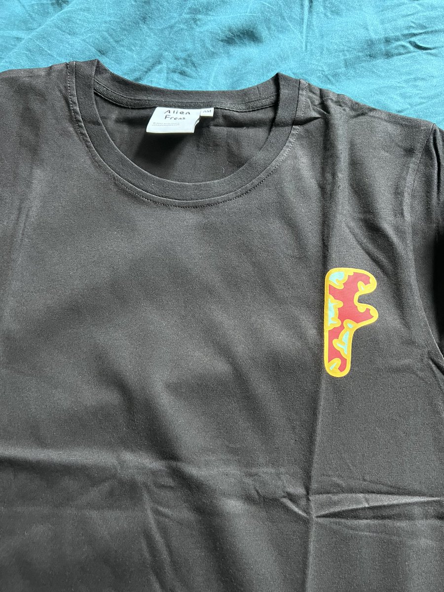 Thanks you frens such a nice present ❤️ <a href="/alienfrens/">alien frens</a>