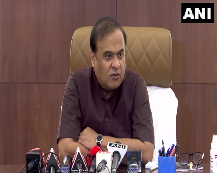 ANI's tweet photo. Assam | India was divided during the regime of JL Nehru. Grandfather will part the nation & grandchildren will unite it? Apologize for what Nehru did to the people of the country then you can go to Islamabad & Lahore: CM Himanta Biswa Sarma, on Rahul Gandhi's 'Bharat Jodo' Yatra https://t.co/phqauXQ4nP