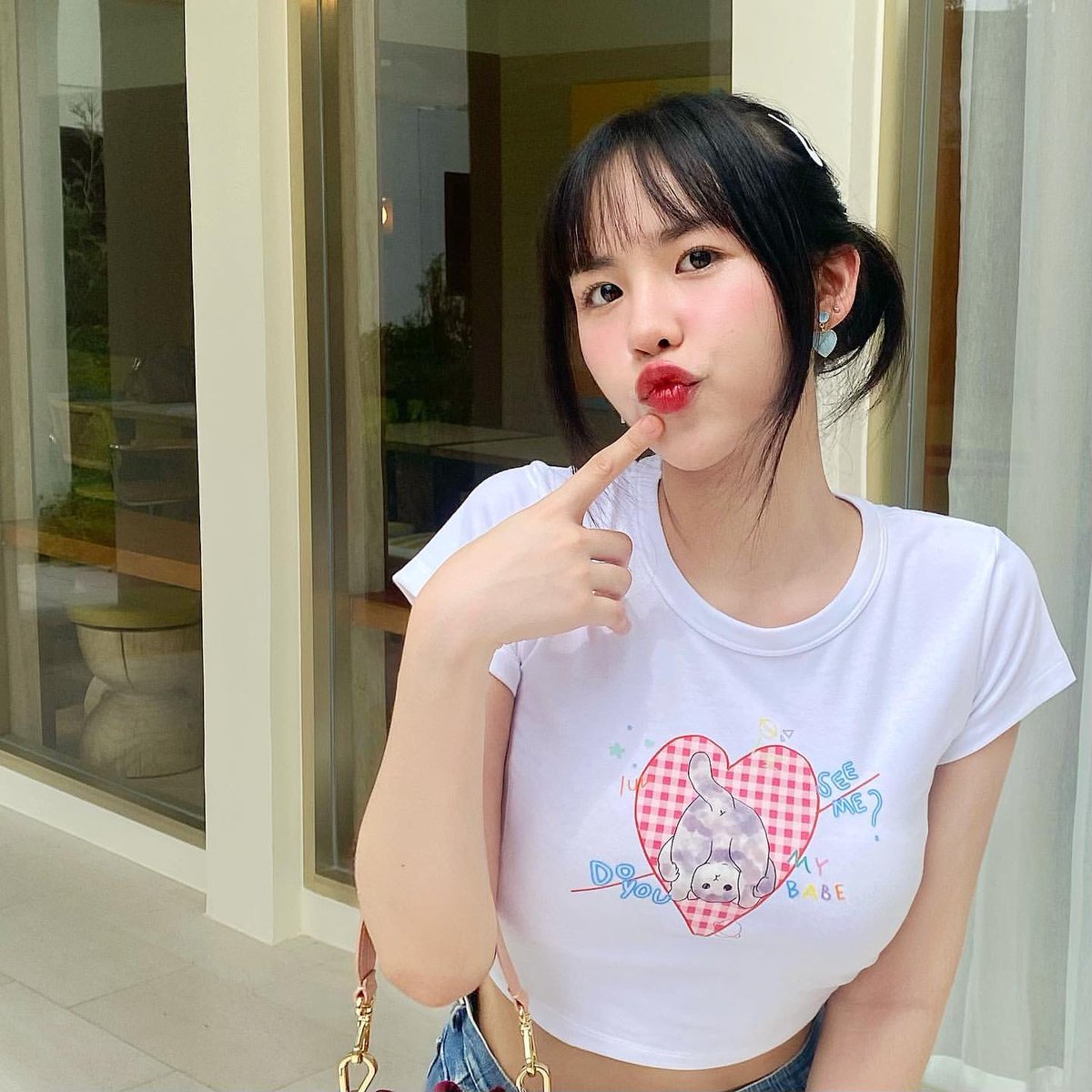 kana on Twitter "🫣"