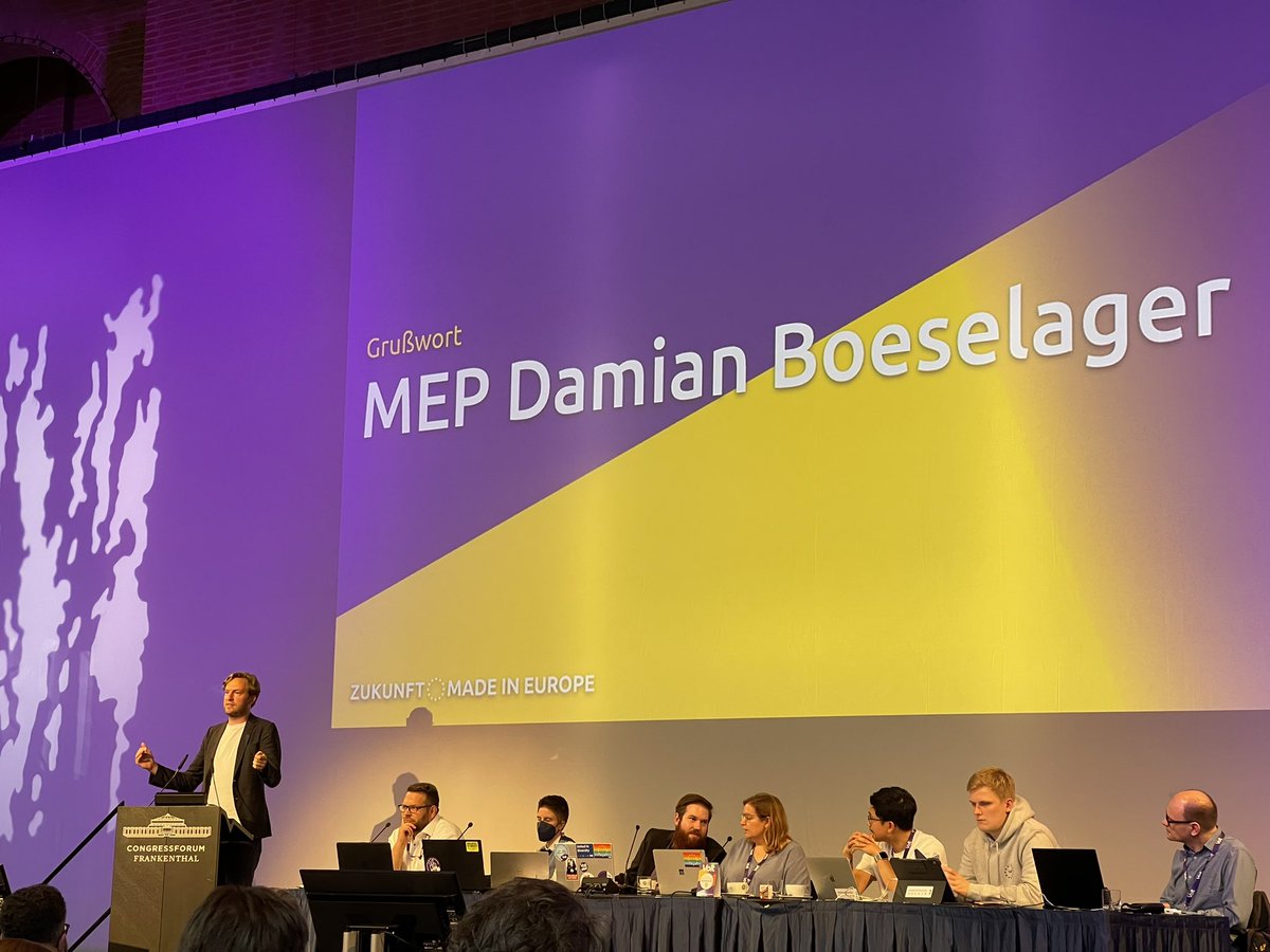 Der 9. Bundesparteitag von Volt in Frankenthal endlich wieder in Präsenz 💜 #VoltBPT