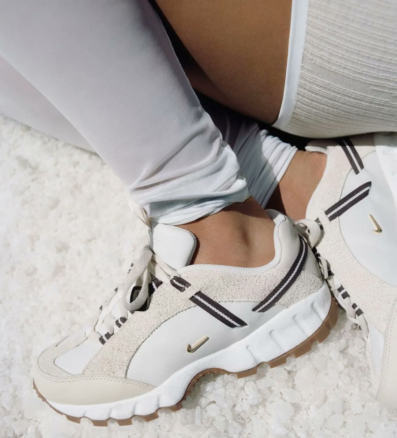 JACQUEMUS × Nike Air Humara LX