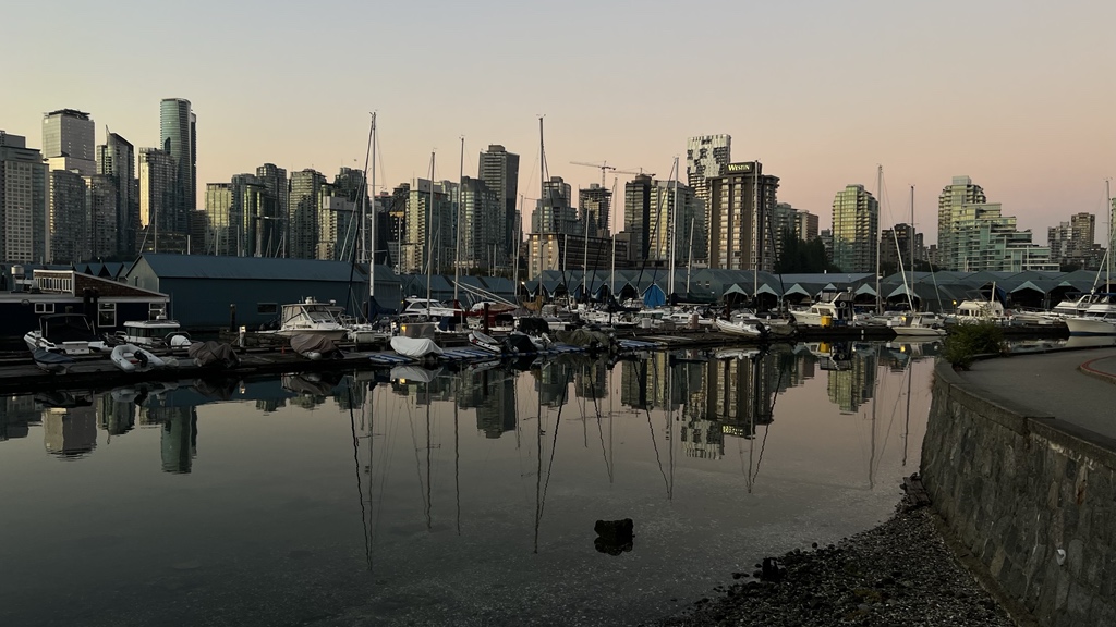 yannisdr's tweet photo. Vacation for a couple of days, but I will stress up my ❤️ for a bit!
@rbcgranfondo #cycling
#avoidburnout
#cardiacanesthesia - let’s go!
#withmybrother https://t.co/Ey5ZqWufHk