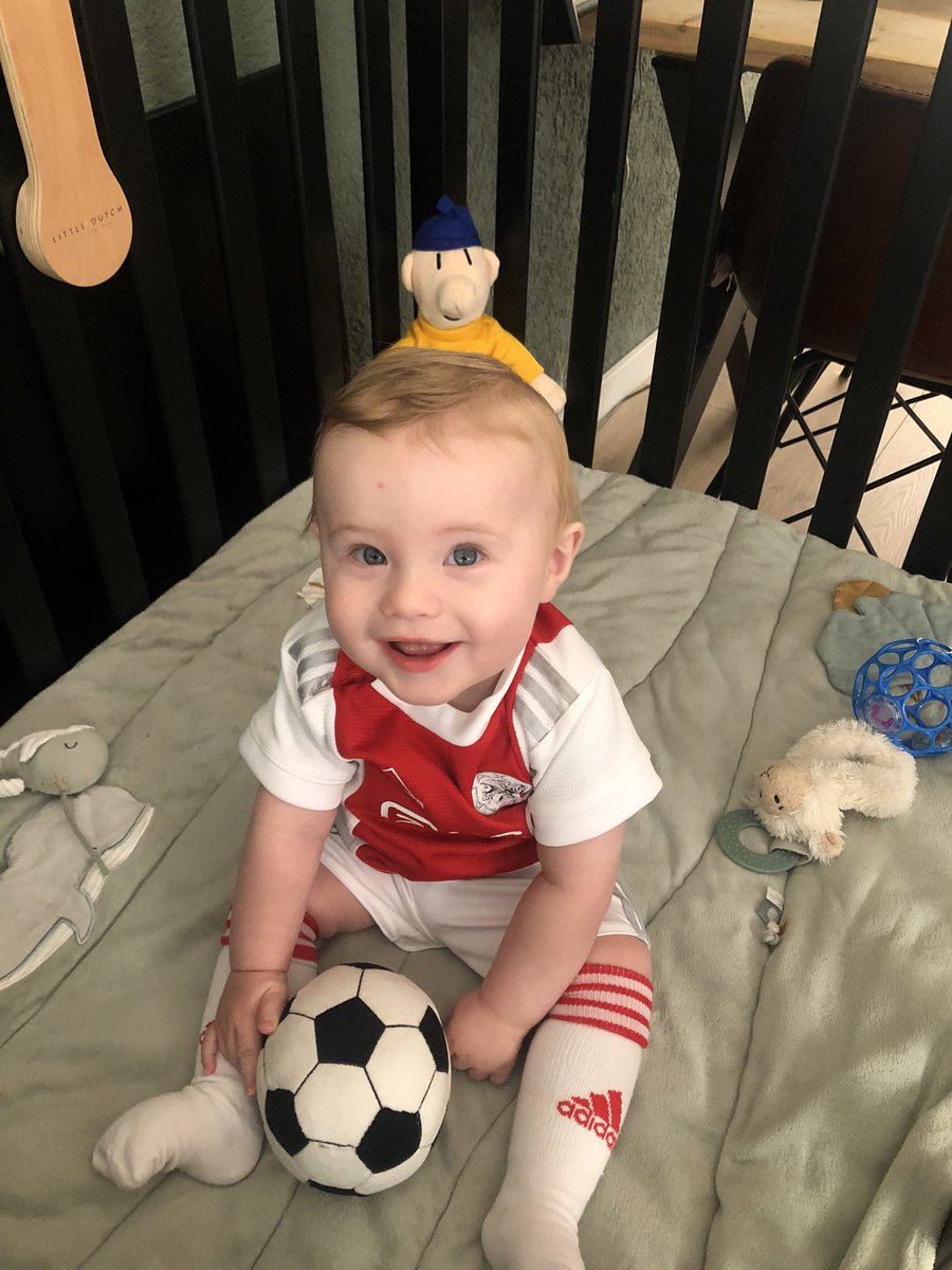 stephanvdbosch's tweet image. Trots op mijn zoon😍 #Forthefuture #ajaxopvoeding #mijntrots