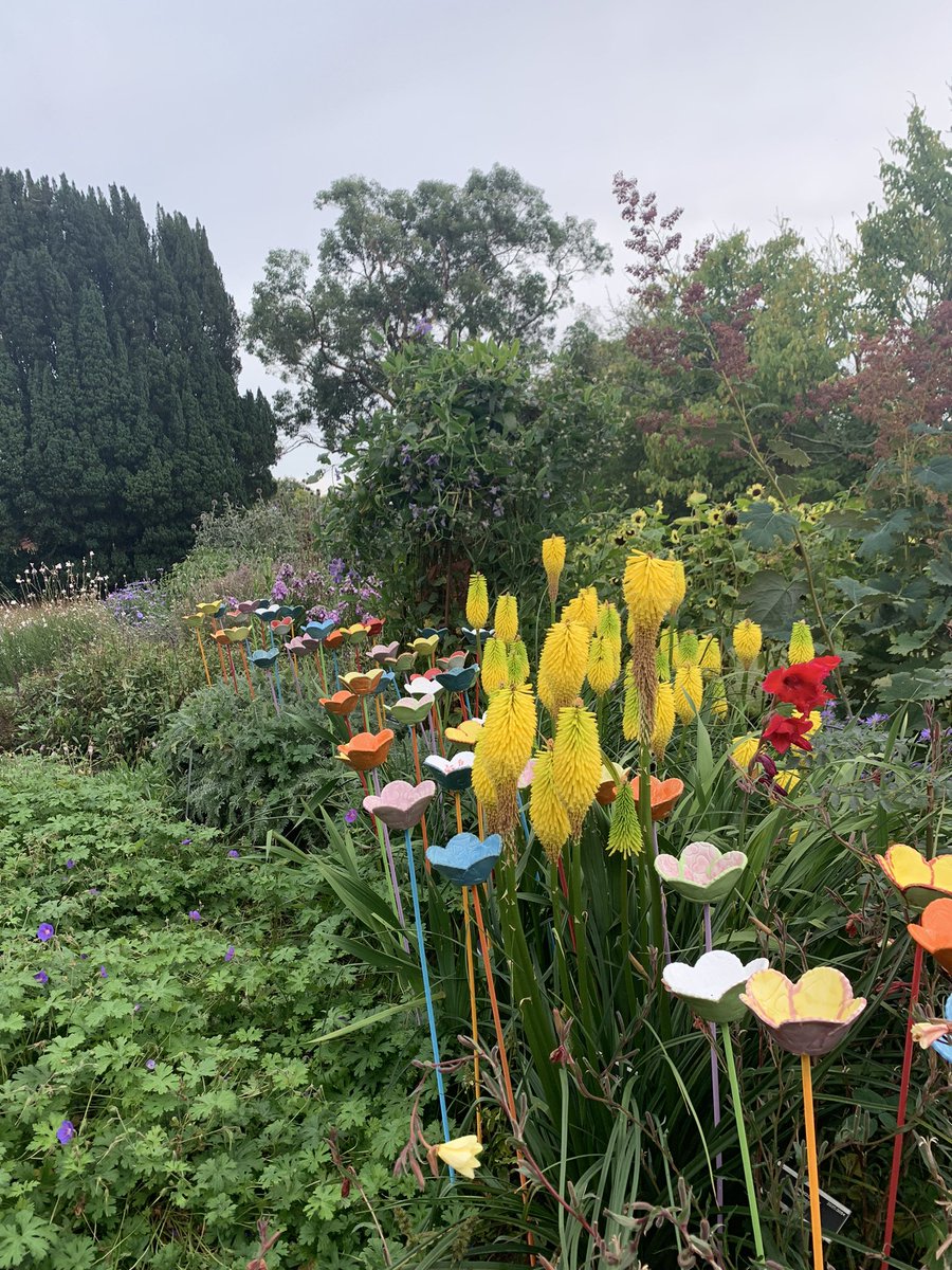 sdrumgoole's tweet photo. Highly recommend visiting Sculpture in Context at Botanic Gardens. https://t.co/cfkFEBAB06