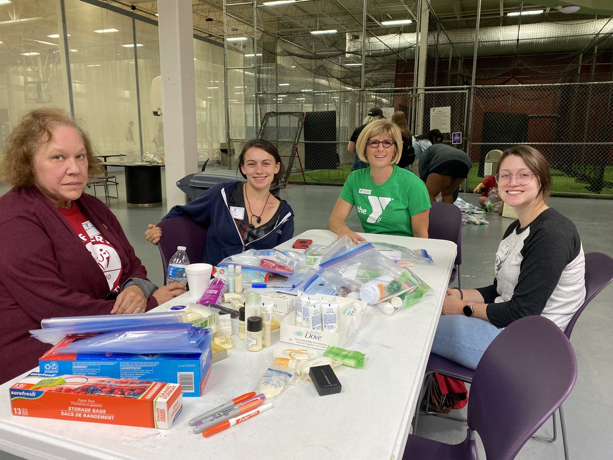 AllisonToller's tweet photo. It’s great morning of Y beautification work & assembling hygiene kits for under-resourced families. #ymcadaysofservice @atlantaymca @EastCobbYMCA https://t.co/G4clX16hC5