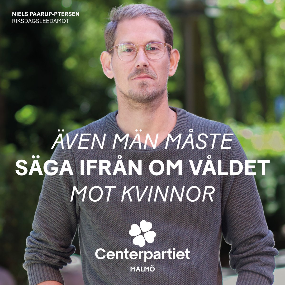 Nästan 40 000 misshandelsbrott 9 000 våldtäkter. Över 20 mord. 

Så ser statistiken för mäns våld mot kvinnor i år. Men i valrörelsen är det i stort sett tyst om det. Allt handlar om gängen. Och det är viktigt. Men det är inte allt. 

En 🧵 om insatser mot mäns våld mot kvinnor!