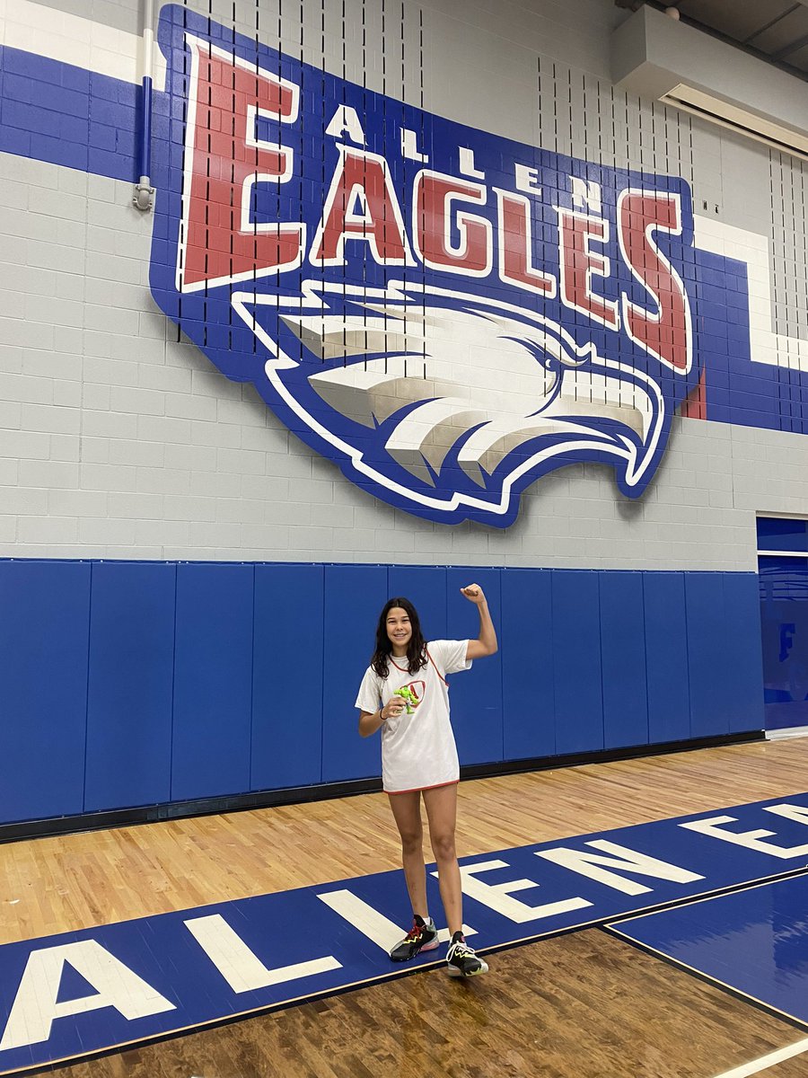 Allen_GBB's tweet image. Freshman Culture Protector of the Week: Natalia‼️

Natalia does an excellent job leading 🗣and by example. The energy she brings to practice everyday 🔥💯🔥 and is uplifting for the entire team! @LFCEagles @AllenEaglesAth