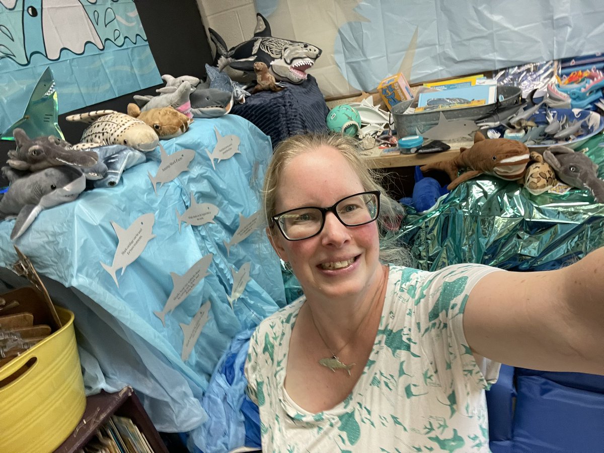 FooteMrs's tweet photo. @BATigerCubs @AnnWeintrob @AssistSupEaston @SupEaston @eafinn82 Gotta start the year diving into sharks! Already wore just about every shark outfit I have! https://t.co/lpyto5I7Z1
