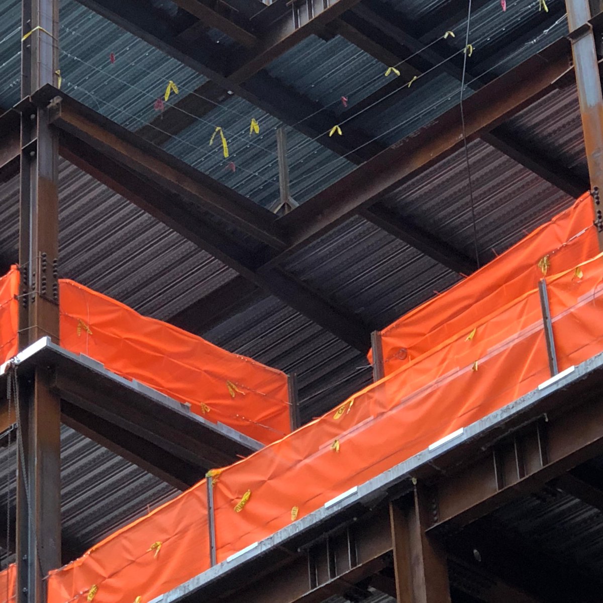 knowify's tweet photo. The art of construction is in the attention to detail. 

#knowify #construction #safetyorange #safetyfirst #safety #building #urban #city #art #photooftheday #photography #photo #weekendvibes #weekend #vibes https://t.co/0wnSqLtDKO