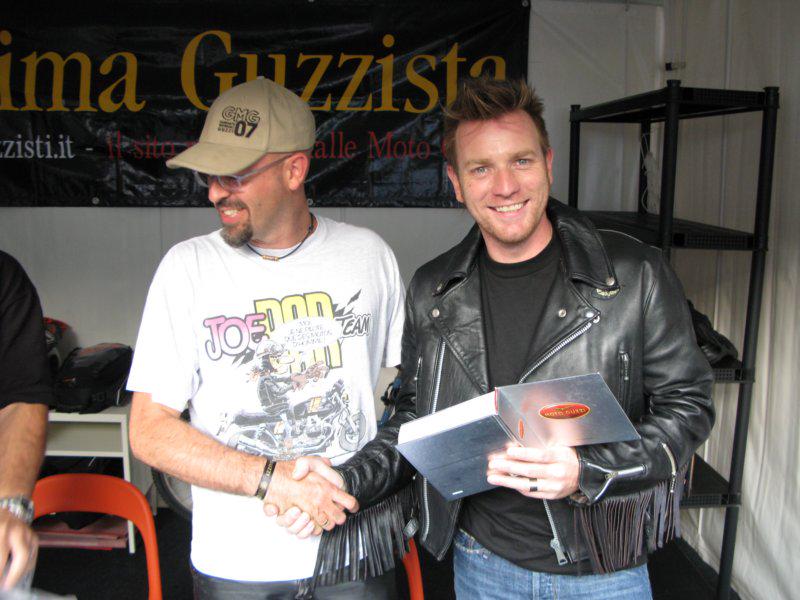 goffredodotcom's tweet photo. Time to dig up this from the archive, I suppose! Love to all the #guzzisti in #mandellodellario #motoguzzi100 #animaguzzista https://t.co/6iwPpeoFcl