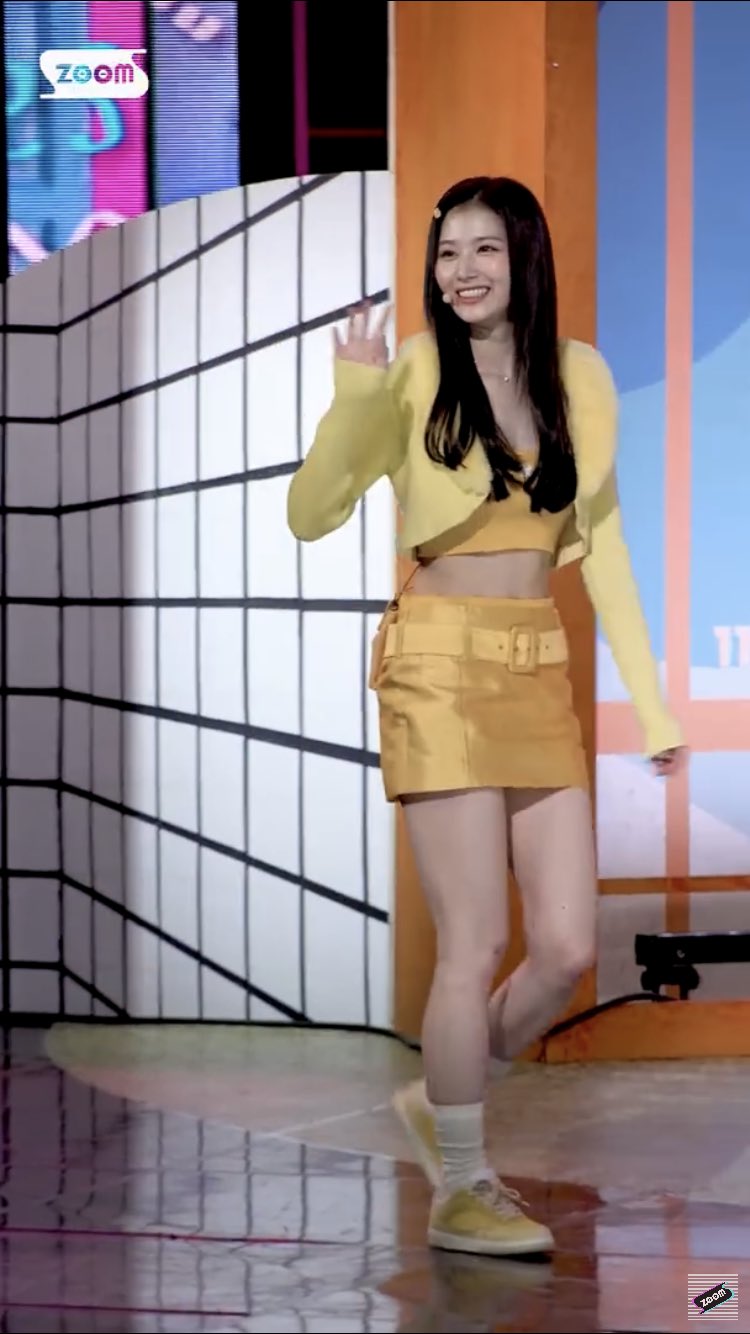 TWICE サナ ルームウェア