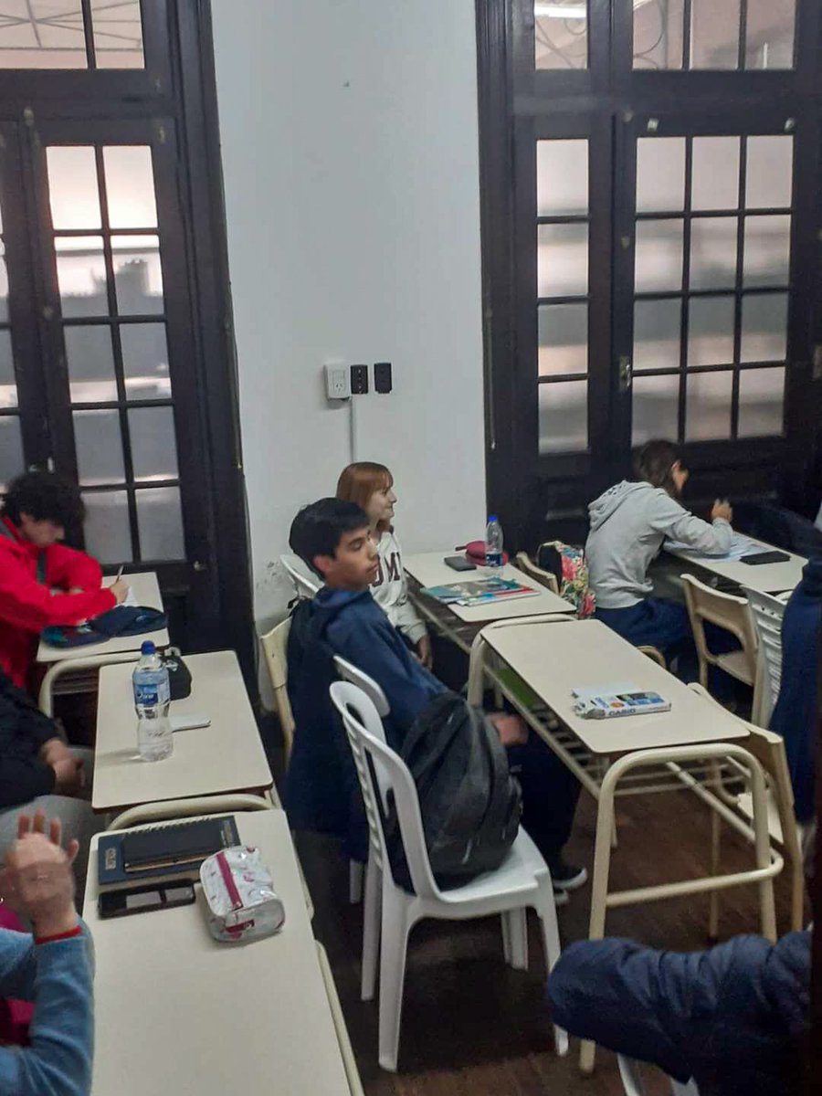 RedesIjmeFray's tweet photo. El IJME en Daireaux

El día jueves 8 de septiembre los alumnos Clementina Veloz y Justo Maestri participaron de la Etapa Regional de Olimpiadas Matemáticas. https://t.co/gROi3lBxcG