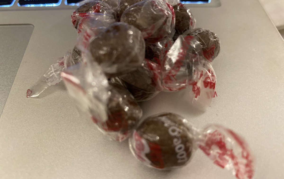 aparnaswarup's tweet photo. I could just finish these babies in a winkโฆ
#imlicandy :) https://t.co/OQUXwdQf1o