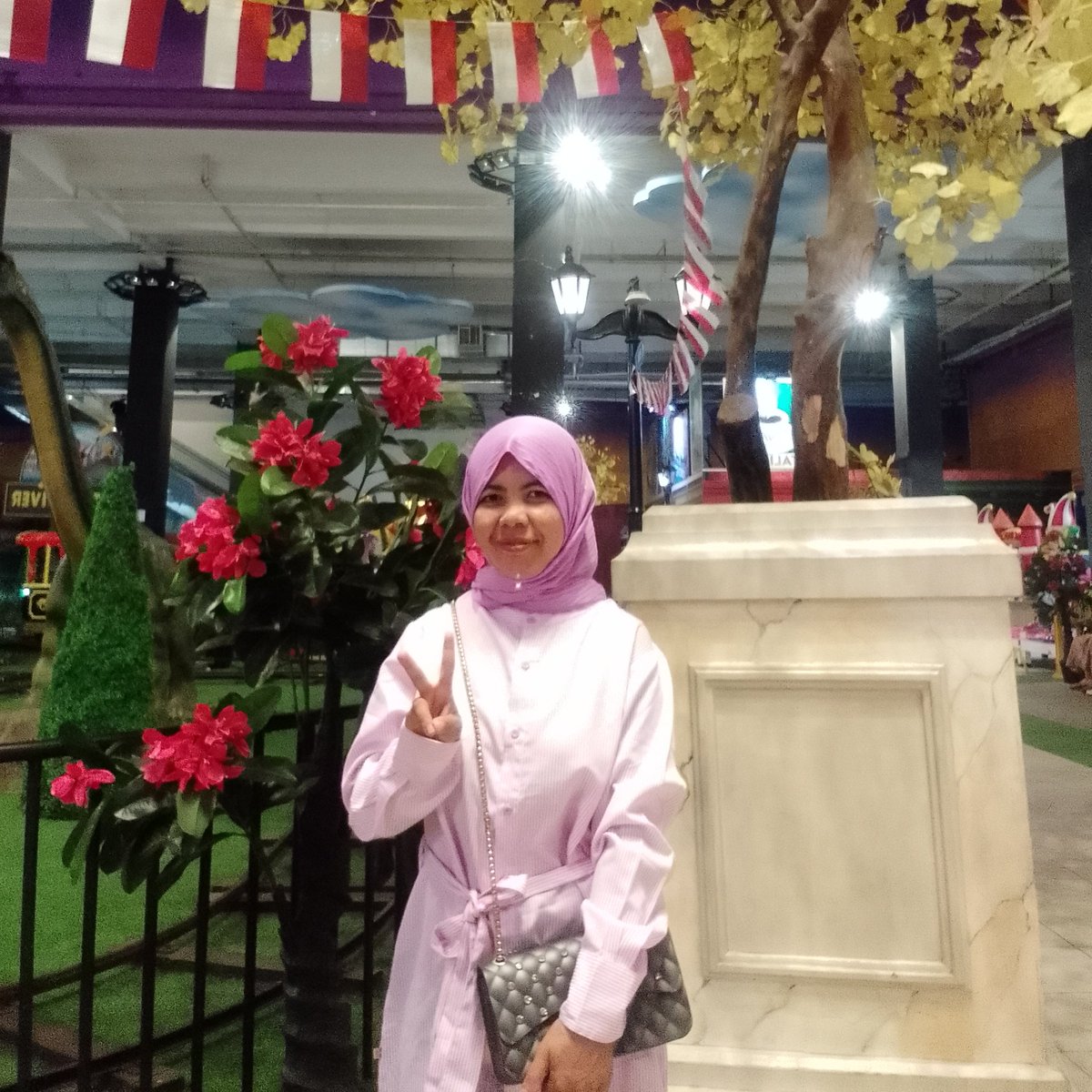 YayanElfrida2's tweet photo. #FotoProfilBaru https://t.co/hIfpneakYG