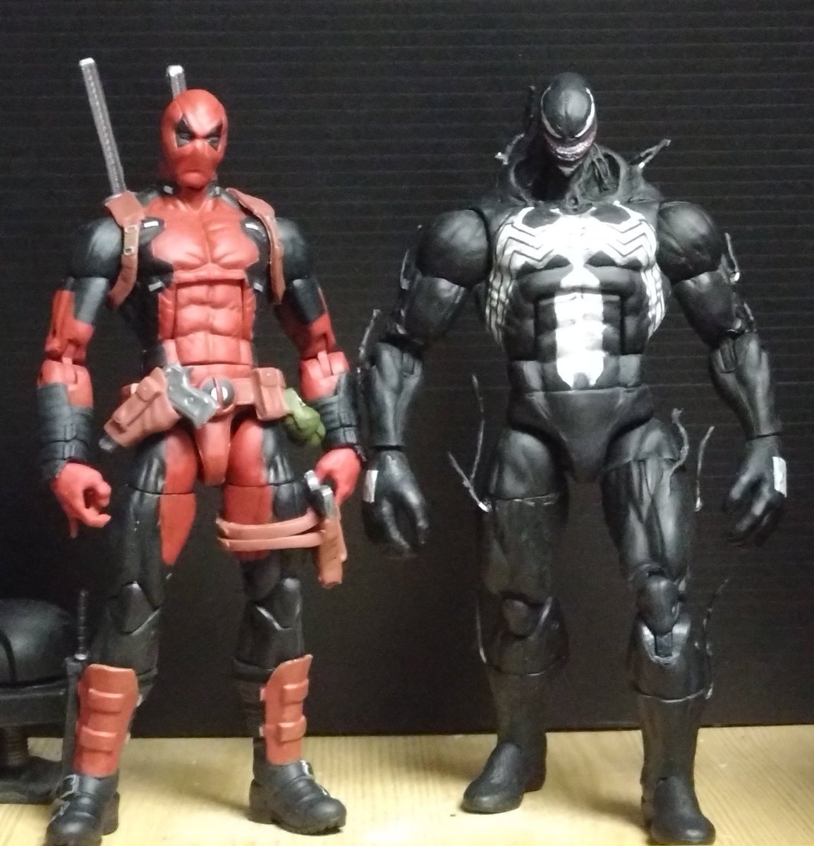 今年も話題の Lounge Fly Marvel デッドプール 30周年記念 クロスボディ ショルダーバッグ ポシェット 0 Onesize Euleva Eu