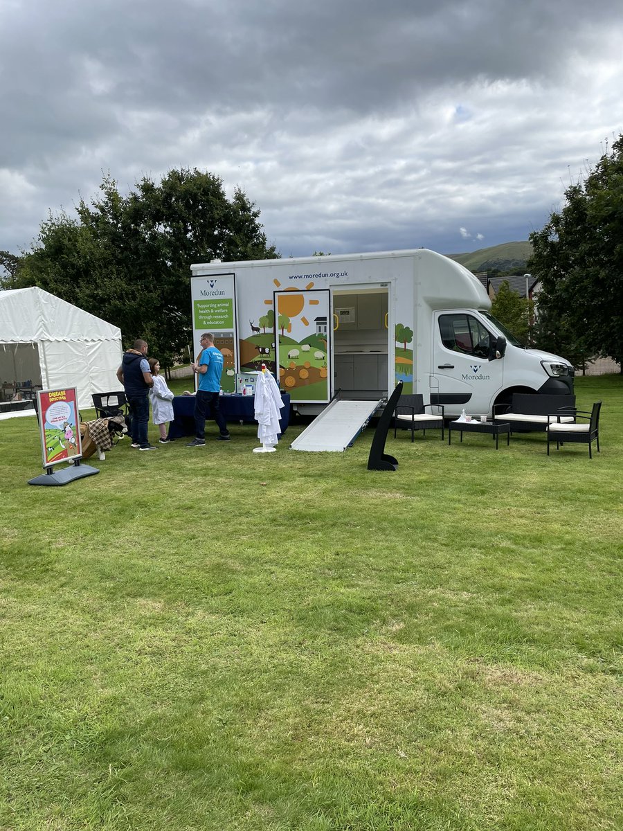 Discussing the many applications of 3D mini gut organoid cultures to understand host pathogen interactions in the Moredun Mobile laboratory <a href="/BiggarSF/">Biggar Science Fest</a> <a href="/SEFARIscot/">SEFARI Gateway</a>